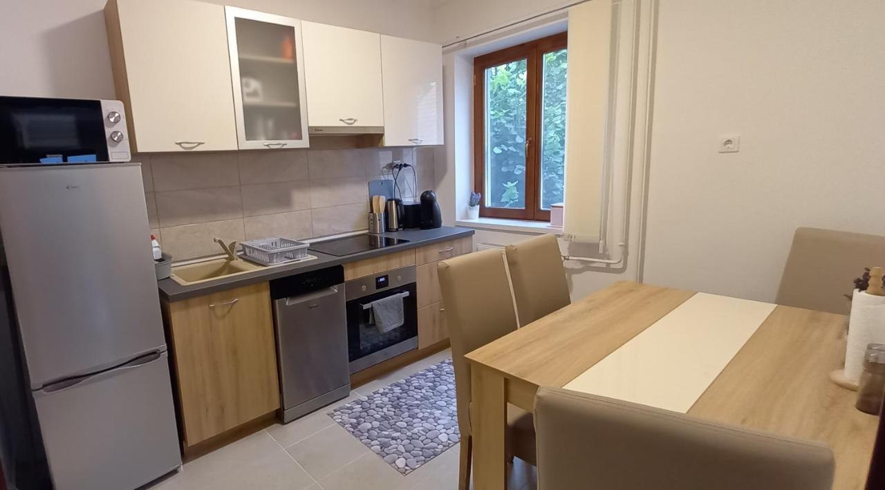Megyeri Apartman Pócsmegyer Extérieur photo